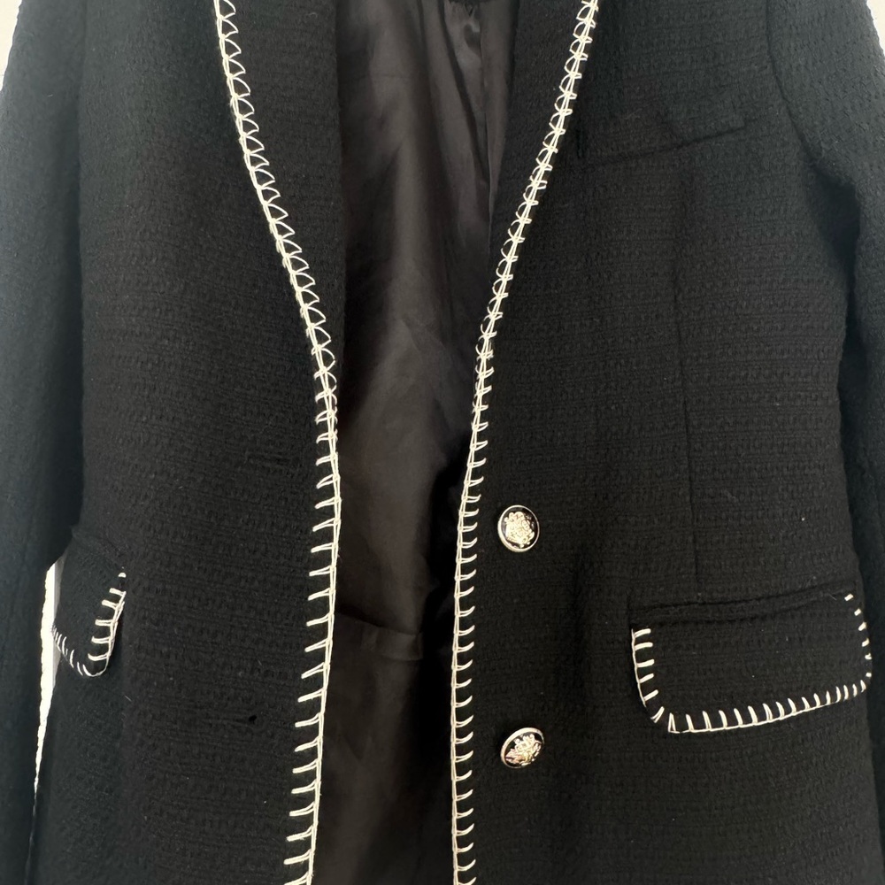 Chic Going Out Blazer - Picture 4 of 9